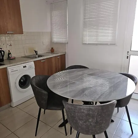 The Catherine Apartment Larnaka