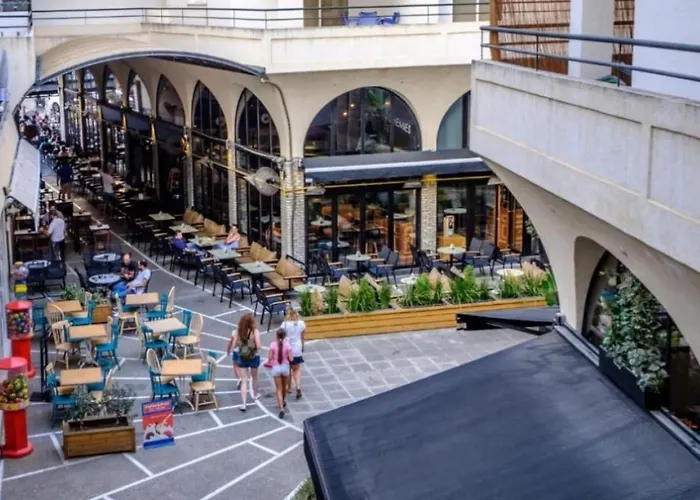 The Catherine Lejlighed Larnaca